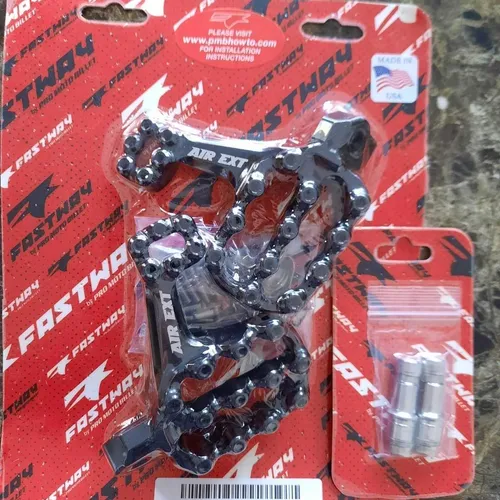 Fast way Air EXT foot pegs