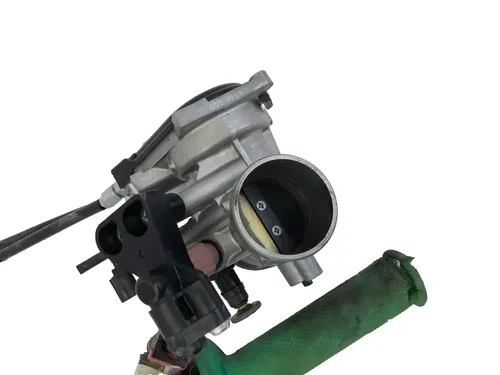 2017 Kawasaki KX450F Throttle Body and Throttle Tube