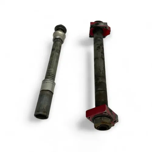 2002 Yamaha YZ250 Front and Rear Axle Set