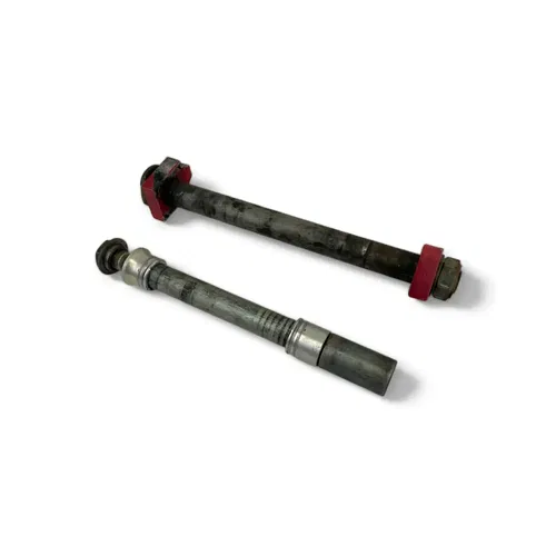 2002 Yamaha YZ250 Front and Rear Axle Set