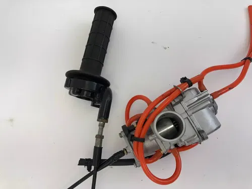 2006 KTM 85SX Carburetor and Throttle Tube (1 of 2)