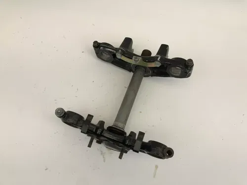 1987 Honda XR80 Triple Tree (2 of 3)
