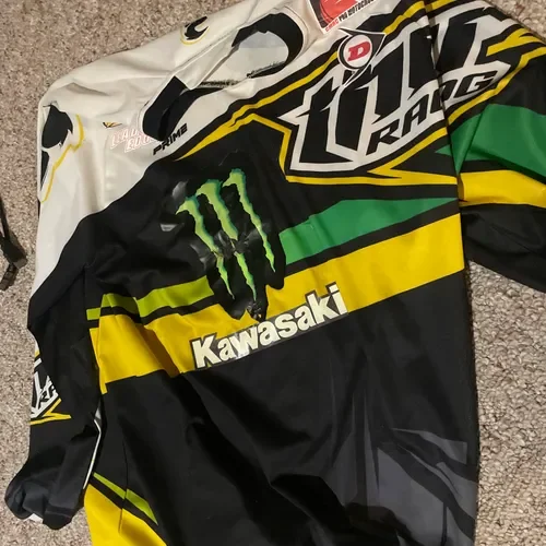 Retro Thor gear With Kawasaki Patches And Sponsors 
