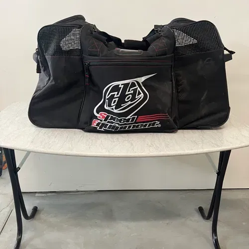 Rolling Gear Bag