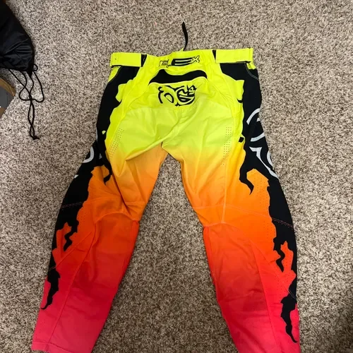 Og's Limited Edition Toxic Pants Size 32