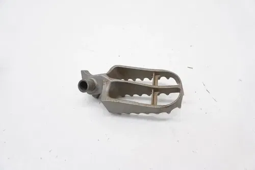 YZ250F YZ450F Footpegs OEM Footpeg Set Peg Pegs Yamaha YZ125 YZ250 YZ M49