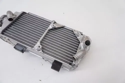 CRF450R Right Side Radiator OEM Modified Braced Radiator 19100-MEN-A90 Honda GH