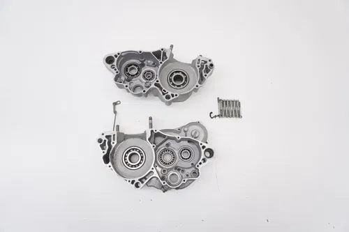 2003 RM250 Crankcase Set OEM Engine Bottom End Crank Case Suzuki RM 250 #2