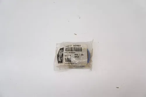 Polaris RZR 800 Transmission Rear Differential Seal Oil Input OEM 3234551 H2
