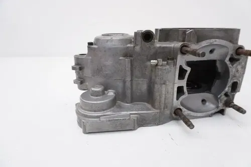 1997 YZ250 Crankcase Set OEM Engine Bottom End Crank Case Cases Yamaha YZ 250