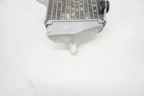2006 CRF450R Right Side Radiator OEM Cooling System Cap Honda CRF 450R 06-08