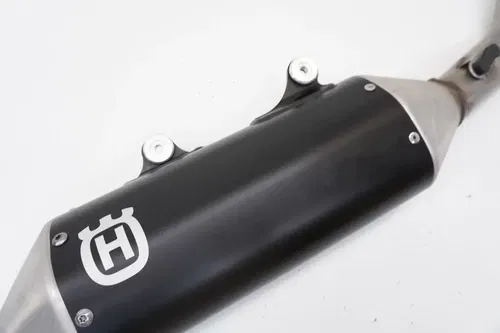 2024 Husqvarna FC250 Exhaust Muffler Pipe OEM Silencer A36005179033 FC 350 450