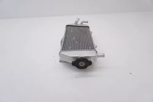 2007 YZ250F Right Side Radiator OEM Cooling System 5XC-12461-G0-00 Yamaha 07-09