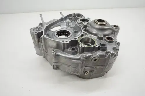 2022 KTM 350 XCF-W Crankcase Set OEM Left Right Crank Case Cases 250 350 19-2022