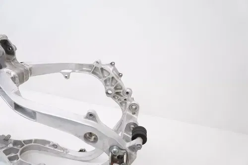 2006 YZ250 Frame OEM Main Frame Chassis Aluminum 1P8-21101-50-00 Yamaha YZ 05-15