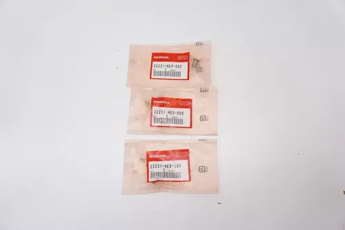 Honda Pilot 400 Roller Guide Pins OEM 3 Pack 22231-HE0-000 FL400R 89-90 H1