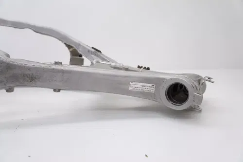 2007 YZ250F Frame OEM Main Frame Chassis 5XC-21101-G1-00 Yamaha YZ 250F 2007