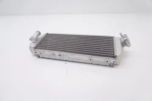 2017 KTM 250 SX-F Right Side Radiator OEM Cap 50435008200 XC-F 250-450 16-18 #3