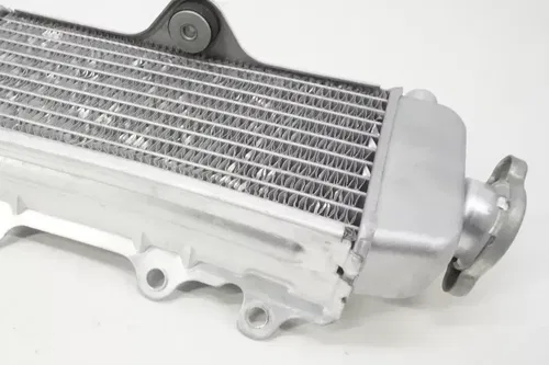 2002 YZ125 Right Side Radiator OEM Fill Side Cap 5NY-12461-00-00 Yamaha YZ 02-04