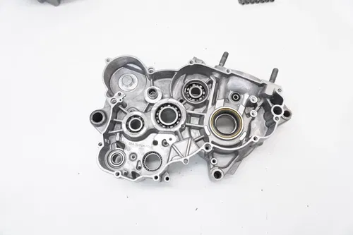 2020 TX300 Crankcase Set OEM Engine Bottom End Crank Case Cases Husqvarna TX