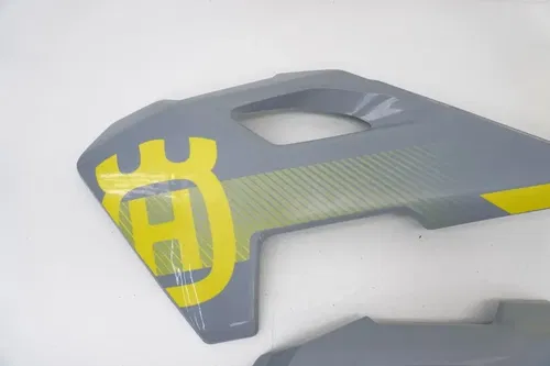 2024 Husqvarna FC450 Plastics OEM Radiator Shrouds Fenders Cover FC TC 23-25