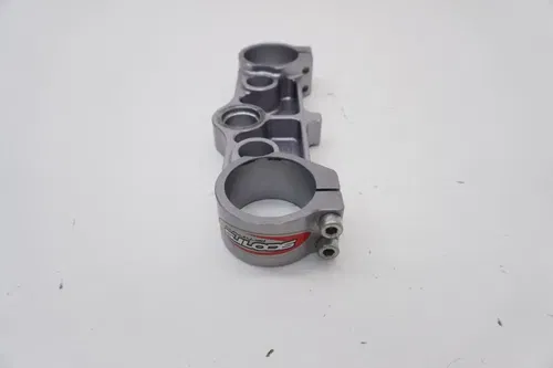 CR250 Scotts Performance Upper Triple Clamp Triple Tree TCD-7057R CR 97-99 M2