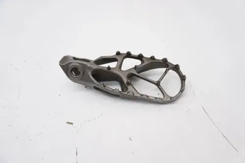 2024 Husqvarna FC250 Footpegs OEM Foot Pegs Peg FC FX SXF XC-F SX 125-450 23-25