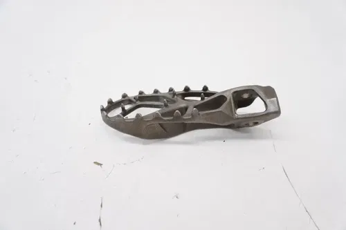 2024 Husqvarna FC250 Footpegs OEM Foot Pegs Peg FC FX SXF XC-F SX 125-450 23-25