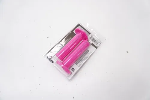 ODI MX Single-Ply Half Waffle Grips Pink H01RFP K5