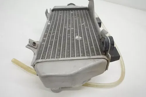 Honda CRF250R Radiator OEM Right Side 19100-KRN-315 CRF CRF250 2014-17 CRF GH 4