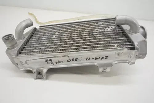 Honda CRF250R Radiator OEM Right Side 19100-KRN-315 CRF CRF250 2014-17 CRF GH 4