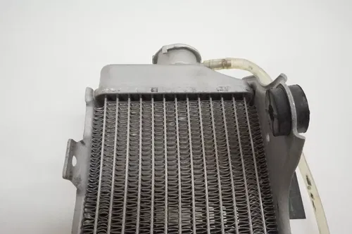 Honda CRF250R Radiator OEM Right Side 19100-KRN-315 CRF CRF250 2014-17 CRF GH 4
