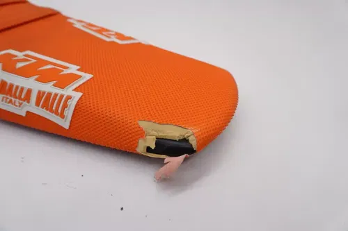 2022.5 KTM 250 SX-F Complete Seat Assembly OEM Gripper Cover 125-450 23-25