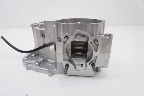 2006 KX65 Crankcase Set OEM Engine Bottom End Crank Case Cases Kawasaki KX 65