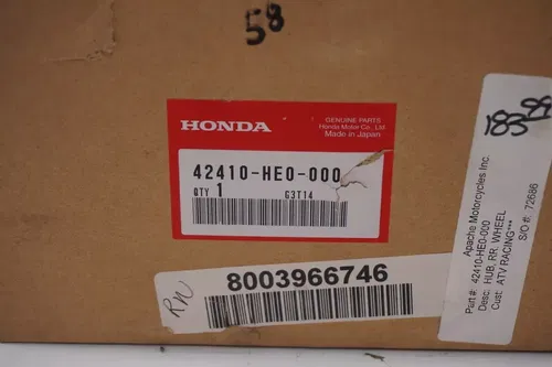 Honda Pilot FL400R Rear Wheel Hub OEM 42410-HE0-000 NOS FL400 400 1989 1990 H1