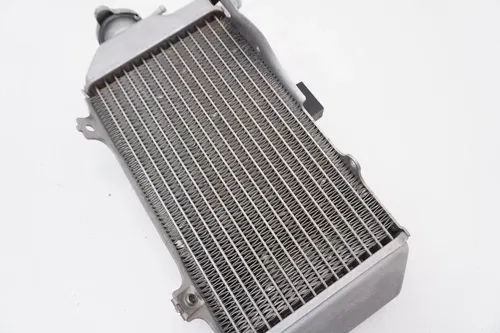 2024 CRF450R Right Side Radiator OEM Cooling System 19100-MKE-AF0 Honda 21-25