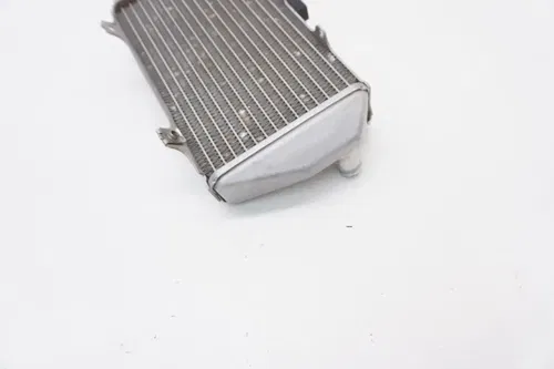 2024 CRF450R Right Side Radiator OEM Cooling System 19100-MKE-AF0 Honda 21-25