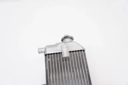 2024 CRF450R Right Side Radiator OEM Cooling System 19100-MKE-AF0 Honda 21-25