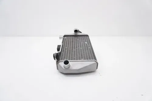 2024 CRF450R Right Side Radiator OEM Cooling System 19100-MKE-AF0 Honda 21-25