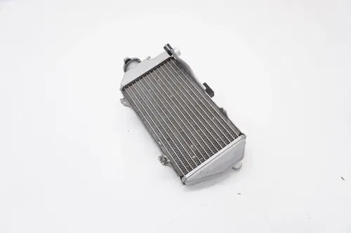 2024 CRF450R Right Side Radiator OEM Cooling System 19100-MKE-AF0 Honda 21-25