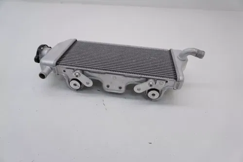 2009 YZ450F Right Side Radiator OEM Fill Side Cap Yamaha YZ450 WR450F 07-2009