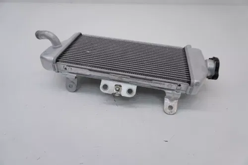 2009 YZ450F Right Side Radiator OEM Fill Side Cap Yamaha YZ450 WR450F 07-2009