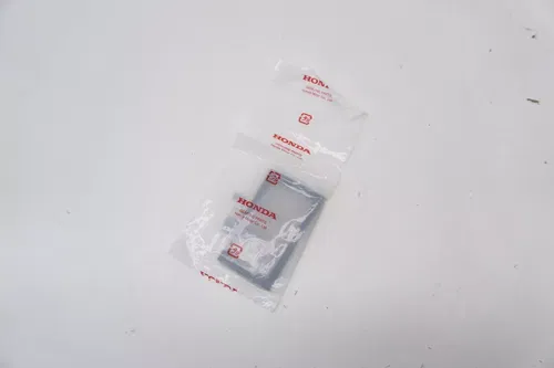 CRF150R CRF250R Oil Filter Screen OEM Honda CRF150 CRF250 15421-KK0-000 G10