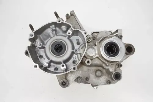 2002 YZ125 Crankcase Set OEM Engine Bottom End Crank Case Cases Yamaha YZ 125 #2