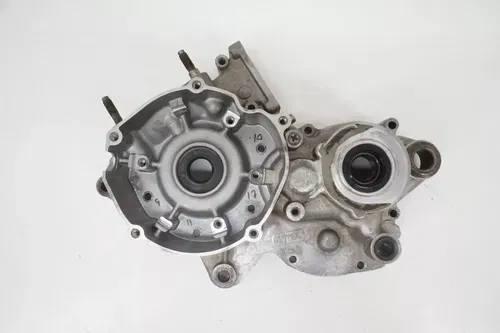 2002 YZ125 Crankcase Set OEM Engine Bottom End Crank Case Cases Yamaha YZ 125 #2