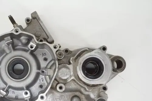 2002 YZ125 Crankcase Set OEM Engine Bottom End Crank Case Cases Yamaha YZ 125 #2