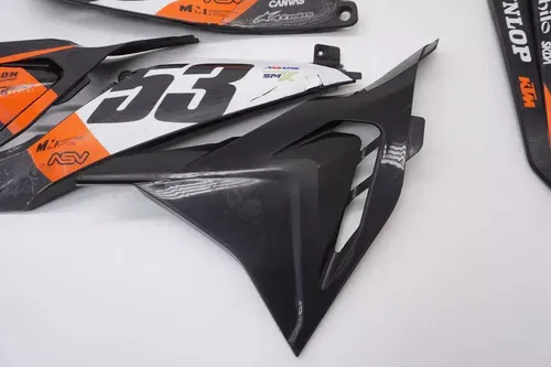 2024 KTM 250 SX-F Plastic Kit AEO Plastics Shrouds Side Panels Fenders SXF SX #1