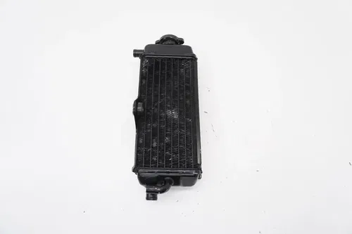 1998 YZ125 Right Radiator OEM Fill Side Cap Cooling System Yamaha YZ 125 96-01