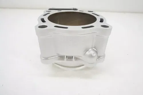 2002 CRF450R Cylinder OEM Engine Top End Barrel 12100-MEB-670 Honda CRF450 02-03