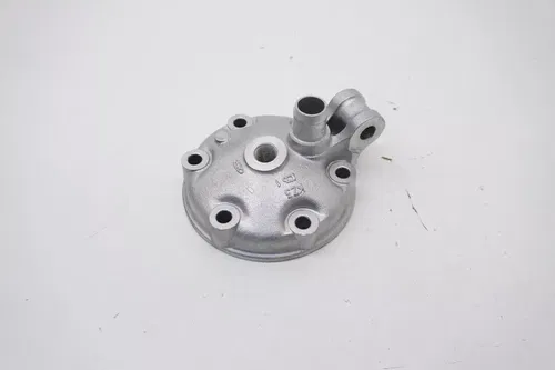 1999 CR250 Cylinder Head OEM Engine Top End Dome Cap 12201-KZ3-J10 Honda 99-01